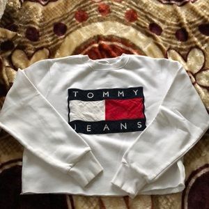 XS Tommy Jeans Cropped White Crewneck